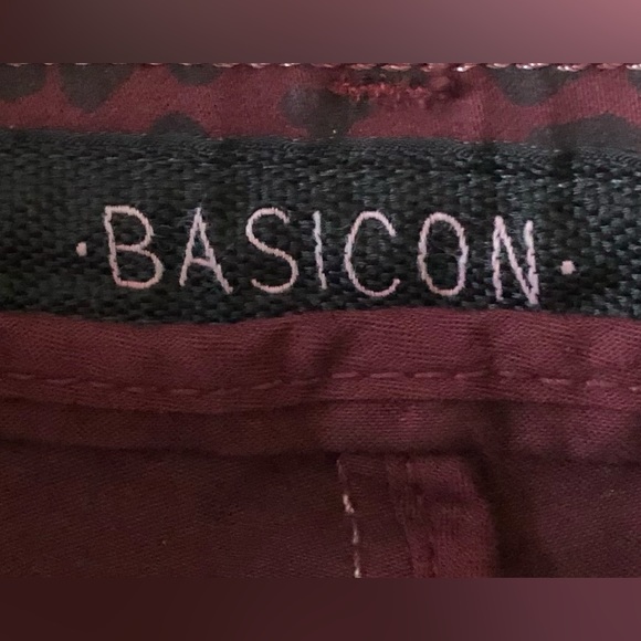 Maroon Black Leopard Cheetah Animal Print Low Rise Stretch Denim Jeans Basicon - Picture 2 of 7